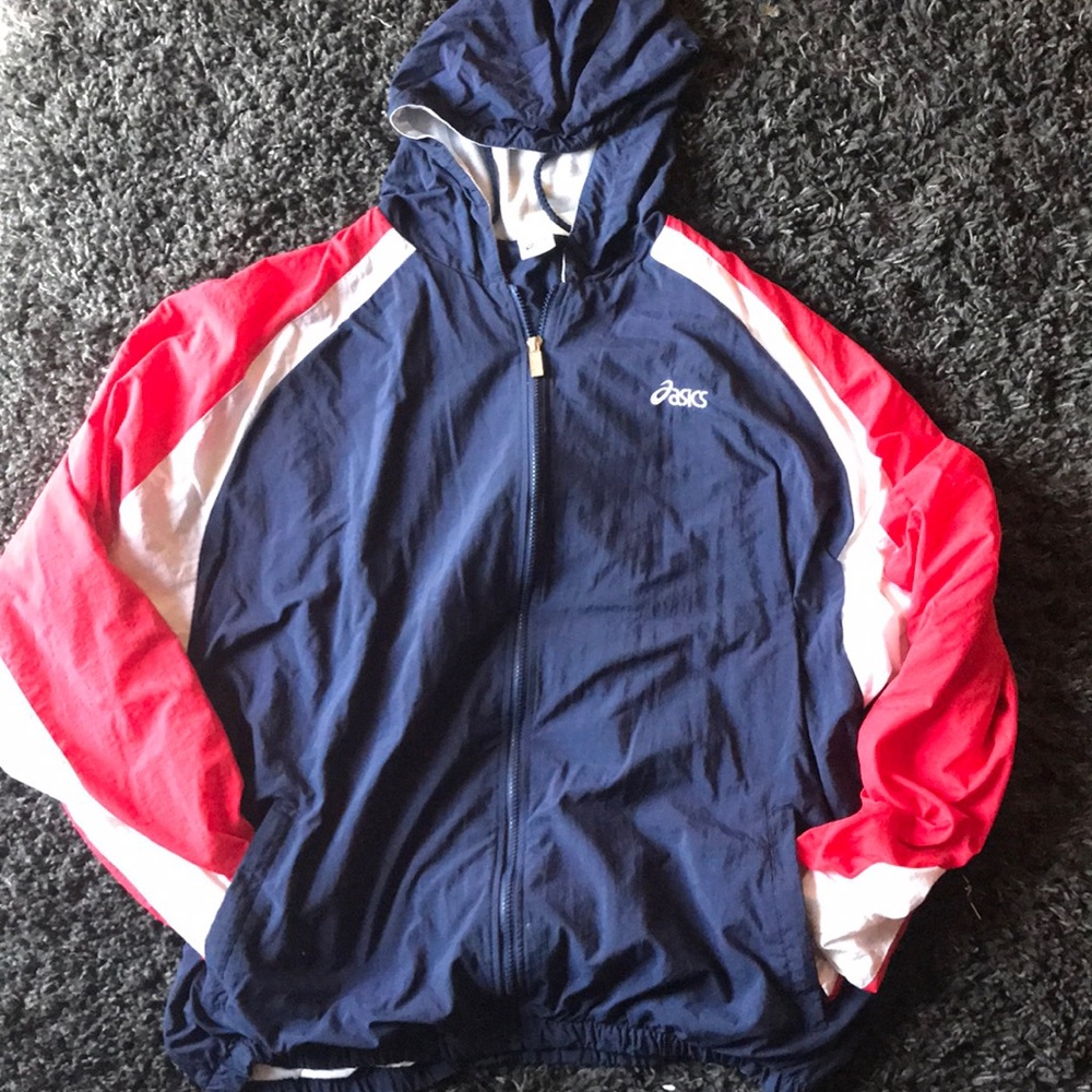 ASICS wind breaker